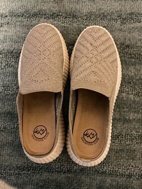 White Mountain slip on mules, size 8.5, color gold